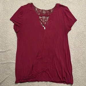 Maroon tee